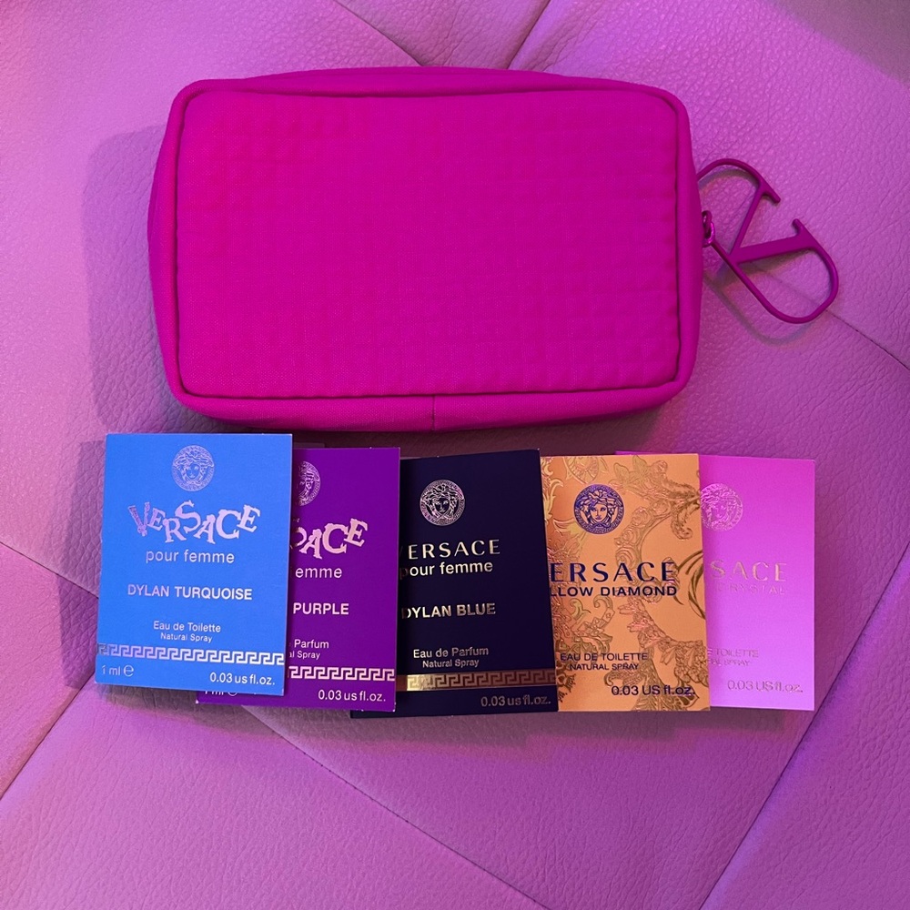 Valentino Small Pink Pouch/ Makeup 💄 Bag